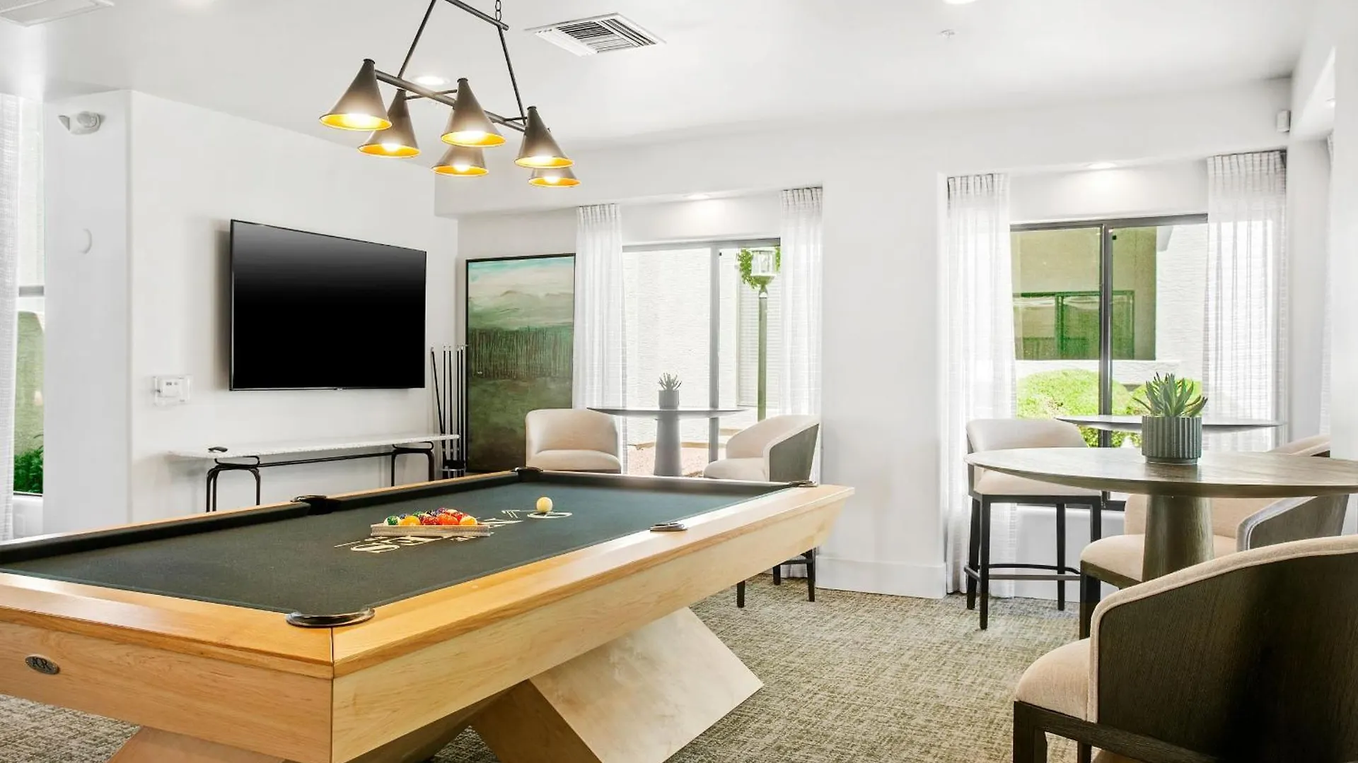 סקוטסדייל Cozysuites At Kierland Commons With Pool #16 ארצות הברית
