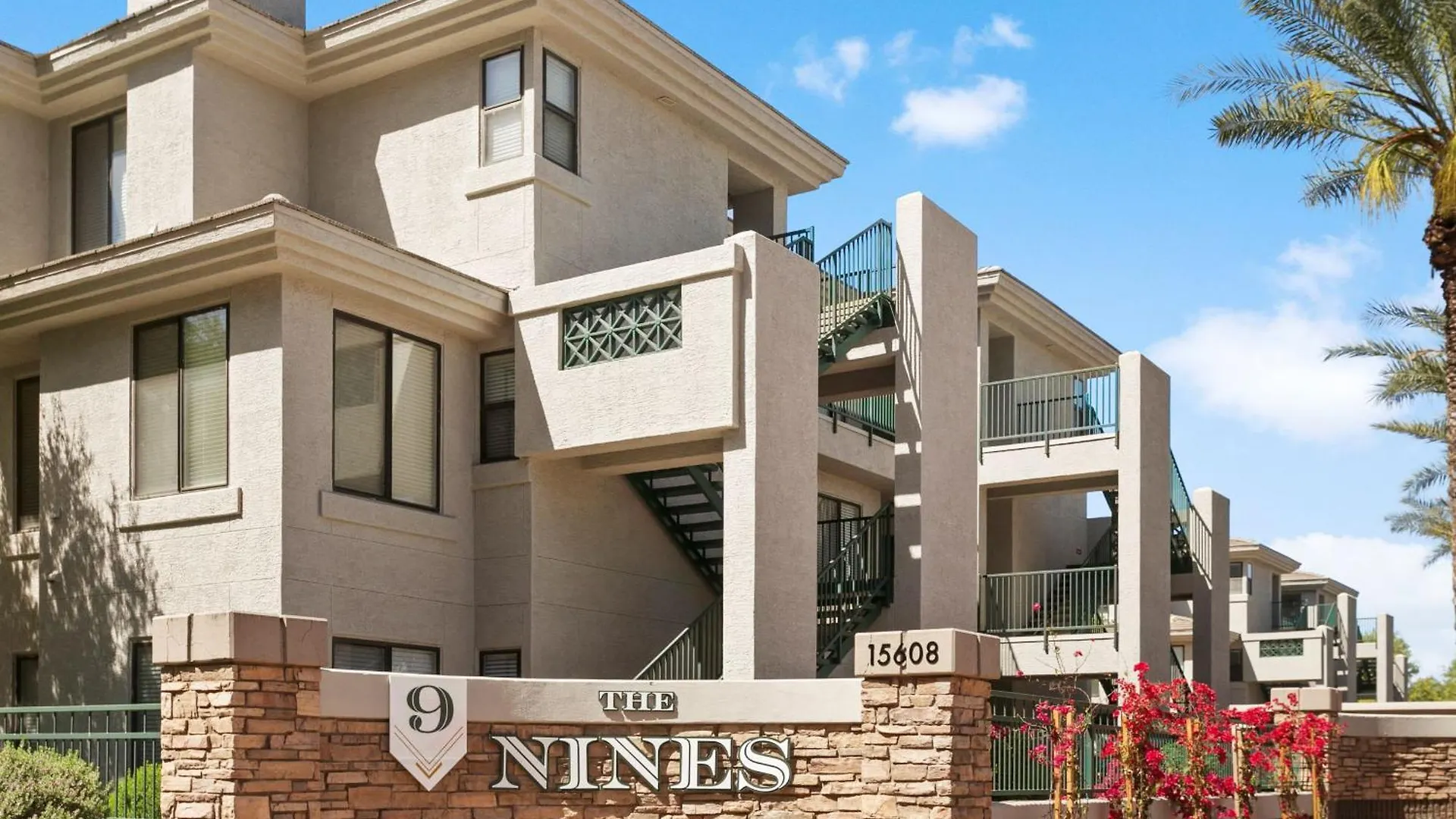 סקוטסדייל Cozysuites At Kierland Commons With Pool #16 דירה